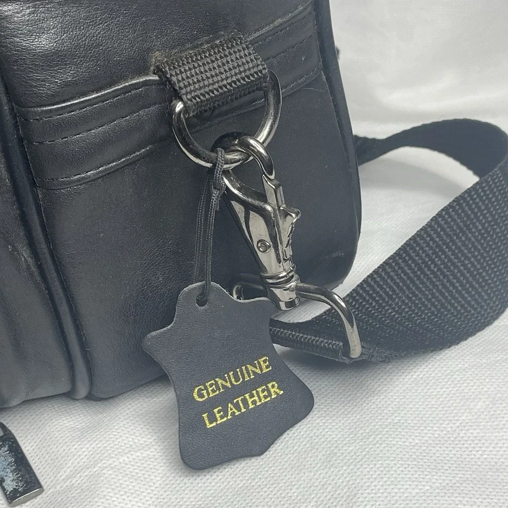 Quantaray Camera Bag Soft Adjustable Multiple Zipper Compartments Shoulder Strap